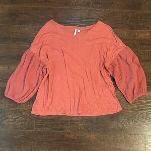 Women's Coral Top with Balloon Sleeves Size Large